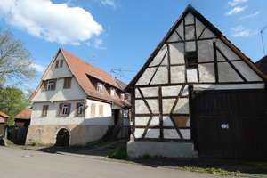 Charmantes Ensemble: Wohnhaus+Scheune in sehr guter Lage, hohe steuerl. AfA, zusätzl. Baugrundstück – Am Haldenholz 12+14, 71334 Waiblingen – Vorschaubild 3