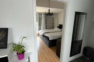 Attraktive 2,5 Zimmerwohnung mit Dachterrasse und Klimaanlage – Aprikosenstr. 25B, 70329 Obertürkheim (Ortsteil), Stuttgart – Vorschaubild 9