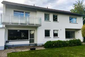 Architektonisch Interessantes Zweifamilienhaus – Die vollständige Adresse der Immobilie erhältst du vom Anbieter., 32657 Lemgo – Vorschaubild 3