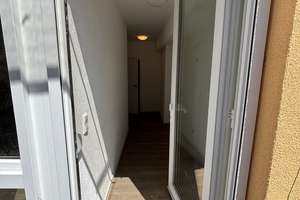 Helle 4-Zimmer-Wohnung in Pforzheim mit Bad und Gäste-WC