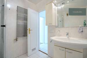 Frisch renovierte & sofort bezugsfertige 3-Zimmer-Hochparterre-Wohnung mit Balkon – Die vollständige Adresse der Immobilie erhältst du vom Anbieter., 80689 St. Ulrich, München – Vorschaubild 12