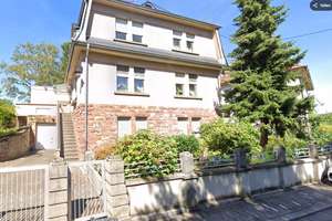 Stadtvilla mit 3 Einheiten & großem Grundstück – riesiges Potenzial in Dudweiler! – Die vollständige Adresse der Immobilie erhältst du vom Anbieter., 66125 Dudweiler (Ortsteil), Saarbrücken – Vorschaubild 2