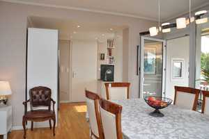 Familien aufgepasst: Wunderschöne 4. Zi.-Wohnung mit Sonnenbalkon und Lift – Düsseldorf – Vorschaubild 4
