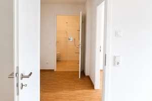 **Betreutes und barrierefreies Wohnen am Himmelweiher** Hochwertige 2 ZKB–Wohnung in begehrter Lage – Philipp-Scheidemann-Straße 1a, 86199 Göggingen-Ost, Augsburg – Vorschaubild 15