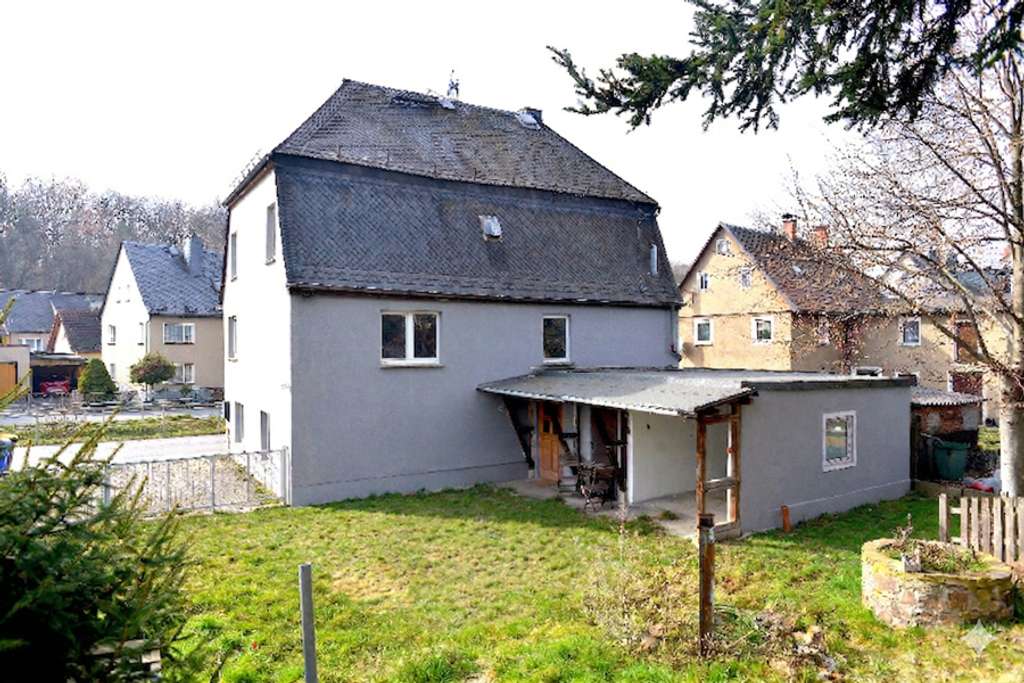 Immobilie in Mülsen - Fertige Einliegerwohnung trifft Ausbau-Potenzial - Bild 0