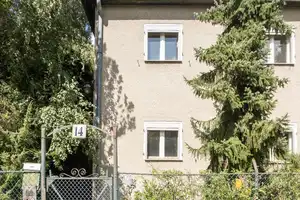 HOMESK – Doppelhaushälfte in Britz mit viel Potenzial und großzügigem Garten – Seerosensteig 14, 12347 Berlin – Vorschaubild 5