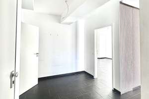 Exklusive 2,5 Zimmer Wohnung mit Eckbadewanne – Beekstr. 17, 47051 Altstadt, Duisburg – Vorschaubild 3