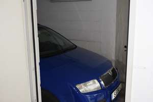 Lichtdurchflutete 3-Zimmer-Wohnung mit Balkon, Aufzug, Garage & neuwertiger Einbauküche – 42653 Gräfrath, Solingen – Vorschaubild 8