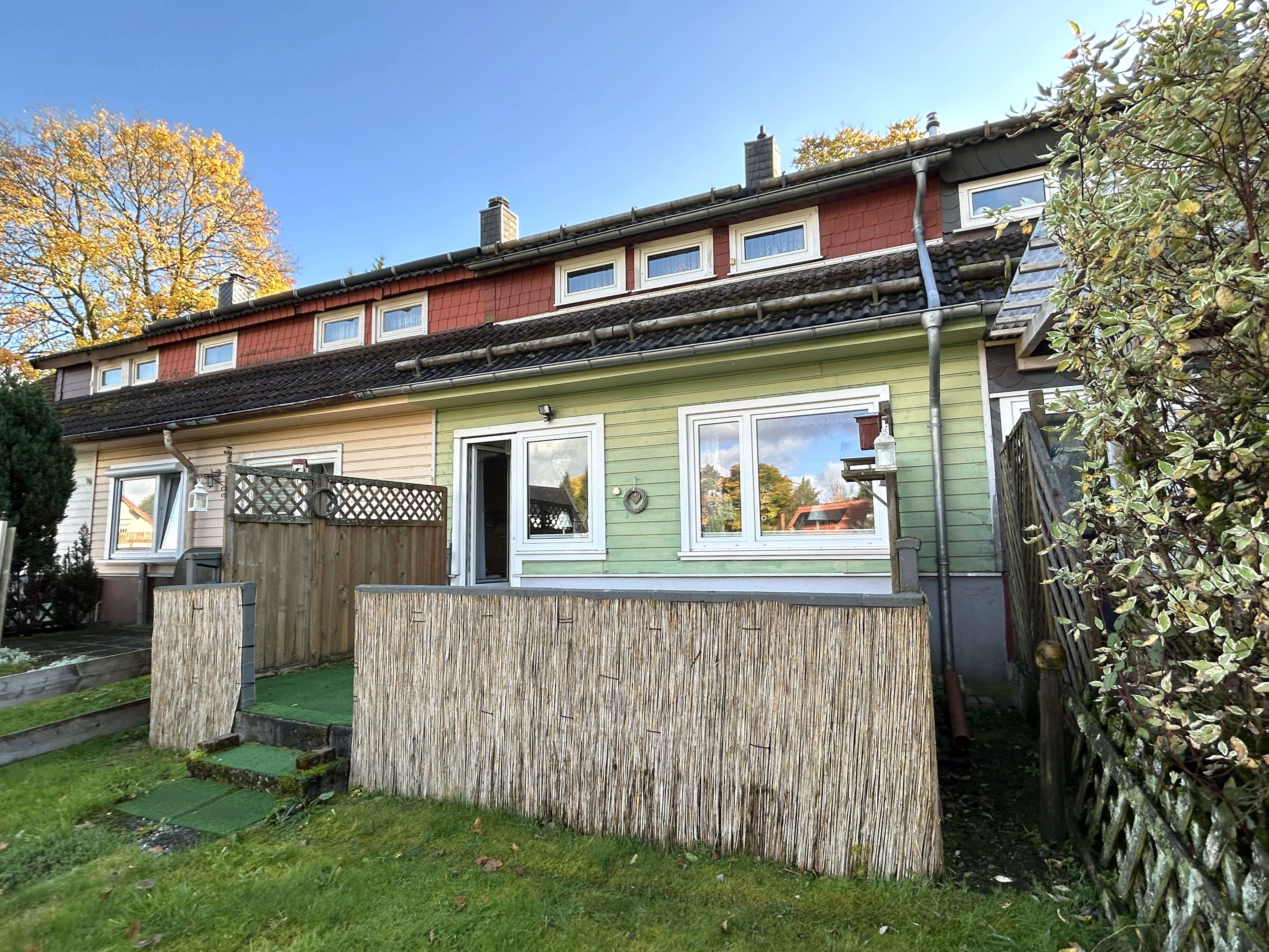 Kompaktes Reihenmittelhaus mit Garten und Garage in Clausthal, Goslar Kreis – Bild 4