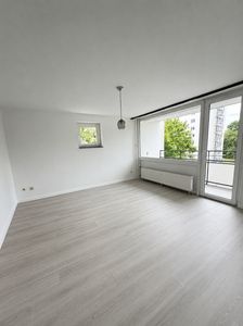 -Rossellit Immobilien- Modernes renoviertes Appartement in Mainz Hartenberg