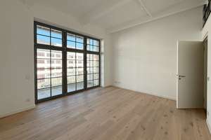 Architektur & Design pur: Exklusive Loft-Etage mit 4 Zimmern und zwei Balkonen – Die vollständige Adresse der Immobilie erhältst du vom Anbieter., 10999 Kreuzberg, Berlin – Vorschaubild 19