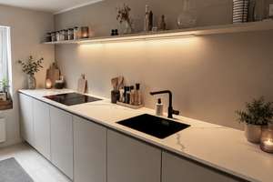 Großzügige 4,5 Zimmer Dachgeschosswohnung mit viel Licht, Kamin und großem Gemeinschaftsgarten – 50739 Bilderstöckchen, Köln – Vorschaubild 8