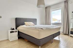 Möblierte KfW40-Wohnung mit Waschmaschine, Internet, hervorragende ÖV-Anbindung – Herforder Str. 210, 33609 Mitte, Bielefeld – Vorschaubild 3