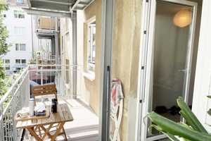 Modernes Apartment mit Balkon im Herzen von Köln | möbliert | 200m vom Rhein | 600m vom Hbf – Domstr. 72, 50668 Köln – Vorschaubild 2