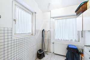 Charmanter Bungalow mit sonniger Terrasse und grünem Rückzugsort – Emden – Vorschaubild 7