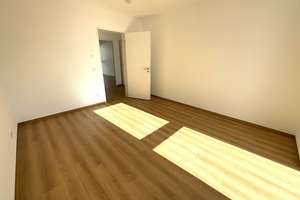 Groß, hell & voller Möglichkeiten – dein perfektes Zuhause! – Ambergerstraße 47, 90441 Hohe Marter, Nürnberg – Vorschaubild 9