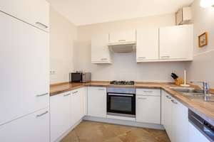 1,5-Zimmer-Neubauwohnung in der beliebten Kadiner Straße mit Weitblick über Berlin! – Die vollständige Adresse der Immobilie erhältst du vom Anbieter., 10243 Friedrichshain, Berlin – Vorschaubild 6