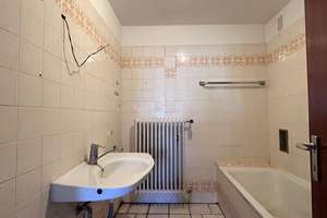 Attraktives Mehrfamilienhaus mit 3 Einheiten - Anbau, Pool und Garage – Die vollständige Adresse der Immobilie erhältst du vom Anbieter., 87656 Germaringen – Vorschaubild 18