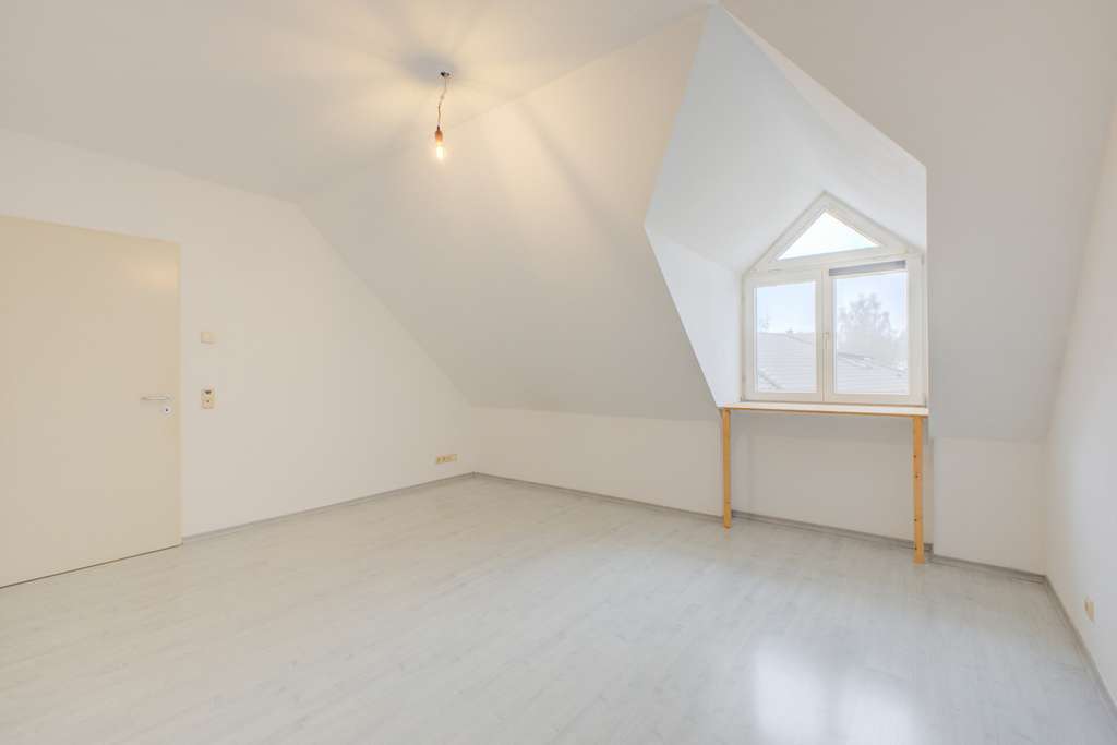 Immobilie in Petershausen - Freies Appartement in Bestlage von Peterhausen - Nur 1 Gehminute von der S-Bahn  entfernt! - Bild 2