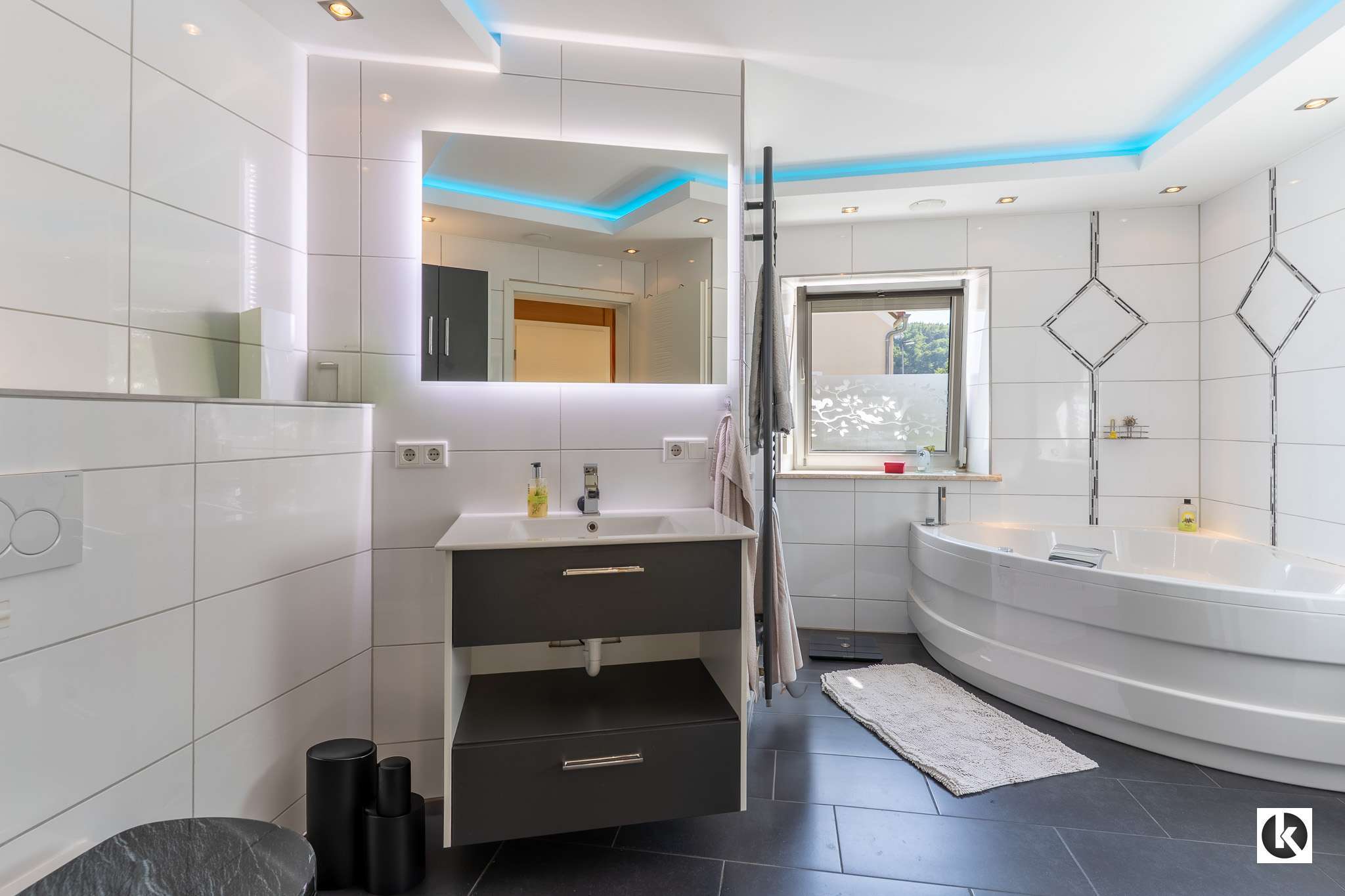 Immobilie in Wellheim - Familienparadies trifft Naturpanorama - großzügiges EFH mit zwei Grundstücken - Bild 9