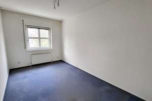 Neuer Preis ! RMH mit Garage, 2 Balkonen, Garten und Terrasse – Die vollständige Adresse der Immobilie erhältst du vom Anbieter., 65197 Klarenthal, Wiesbaden – Vorschaubild 16
