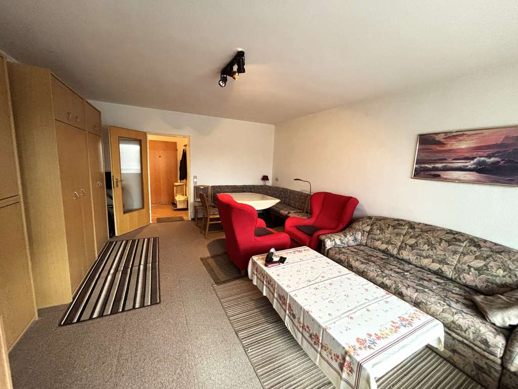 Immobilie in Rödermark - tolle 1-Zimmer-Wohnung mit Stellplatz und Loggia - Bild 1