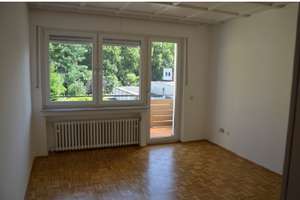 Viel Platz in Hochemmerich: ruhige 5-Zimmer-Wohnung mit Balkon und 2 Bäder – Die vollständige Adresse der Immobilie erhältst du vom Anbieter., 47226 Hochemmerich, Duisburg – Vorschaubild 2