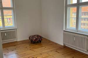 Gepflegte und schöne 2-Zimmer-Wohnung mit Wintergarten in Berlin-Wilmersdorf – provisionsfrei – 14197 Wilmersdorf, Berlin – Vorschaubild 4