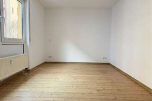 Perfektes WG-Apartment in Uni-Nähe - sanierte 2,5-Zimmer-Wohnung mit Balkon und Stellplatz – Arthur-Bretschneider-Straße 18, 9113 Schloßchemnitz, Chemnitz – Vorschaubild 5
