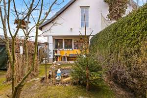 Charmantes Gevierthaus  mit Entwicklungsmöglichkeiten am Landshuter Moniberg – Die vollständige Adresse der Immobilie erhältst du vom Anbieter., 84028 Peter und Paul, Landshut – Vorschaubild 3