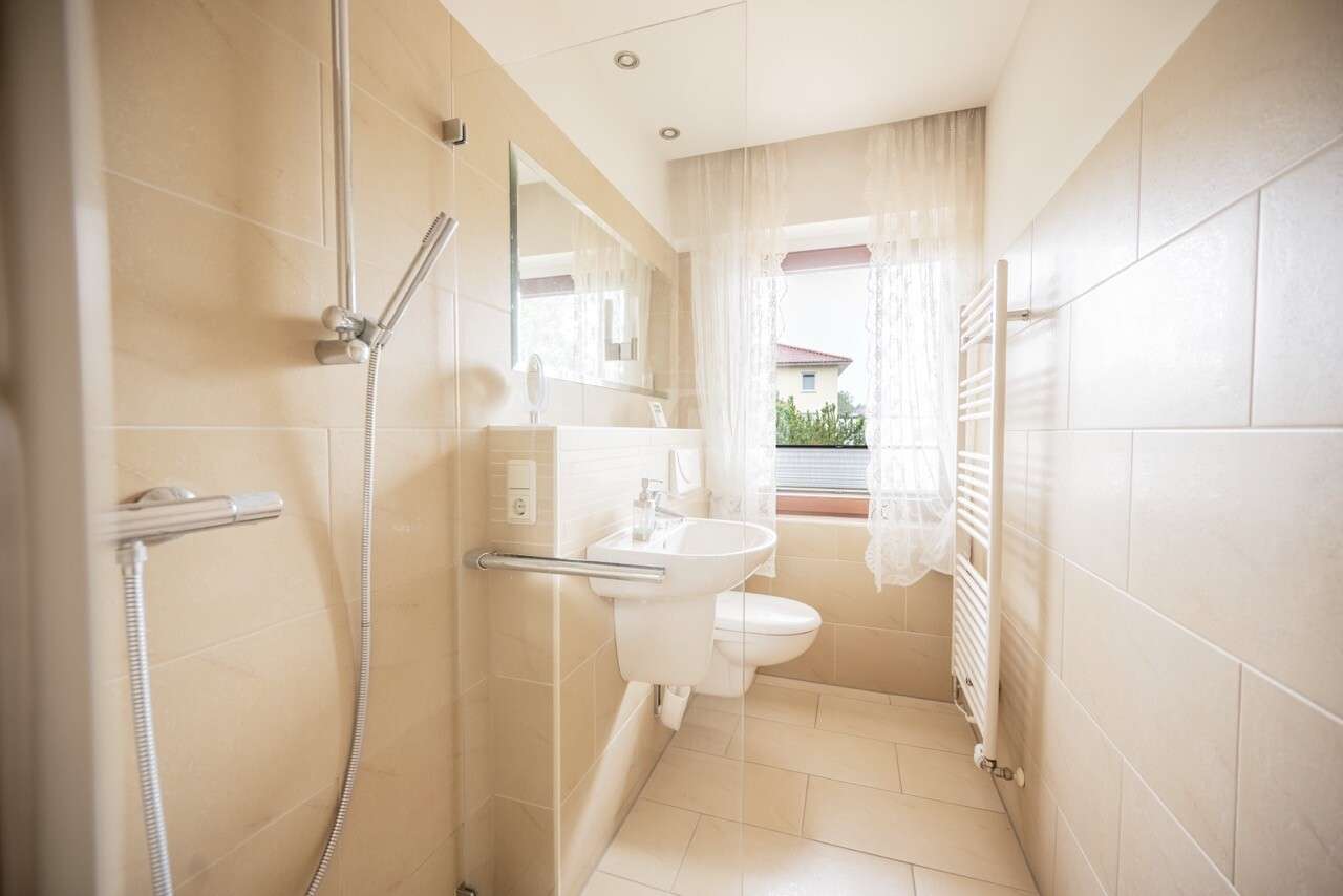 Immobilie in Britz - Traumhaus am Waldrand - Naturidylle, Ruhe  und Wohnkomfort vereint - Bild 1