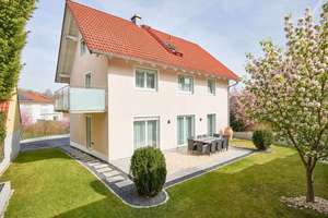!! Hier haben Sie Platz !! Großes Einfamilienhaus in Ruhiger Siedlungslage nahe Landshut !! – Die vollständige Adresse der Immobilie erhältst du vom Anbieter., 84036 Kumhausen – Vorschaubild 10
