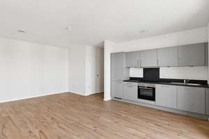Exklusiver Frühlingsbonus bei Einzug in Höhe von 2 Nettokaltmieten! Moderne 3-Zimmer Neubauwohnung – Arnikaweg 2b, 38446 Steimker Berg, Wolfsburg – Vorschaubild 2