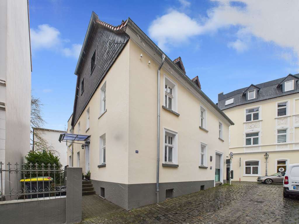 Immobilie in Lüdenscheid - Exklusive Kapitalanlage mit steuerlichem Hebel: Denkmalgeschützte Effizienz in Lüdenscheid - Bild 0