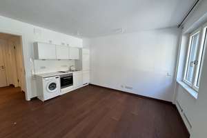 Exklusive Erdgeschosswohnung in bester Lage mit TG Stellplatz – Kaulbachstraße 63a, 80539 Schwabing-Ost, München – Vorschaubild 6