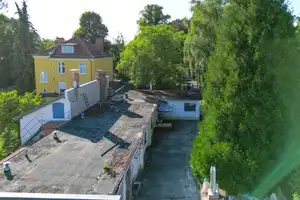 Attraktives Grundstück in Berlin-Pankow: Abbruchreifes Haus zur individuellen Neubebauung – Kerkowstraße 12C, 13125 Berlin – Vorschaubild 3