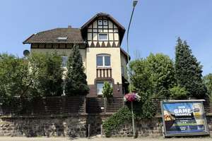 Attraktives Mehrfamilienhaus mit viel Potenzial – Ideale Kapitalanlage für kurzfristige Vermietung – Die vollständige Adresse der Immobilie erhältst du vom Anbieter., 45307 Kray, Essen – Vorschaubild 2