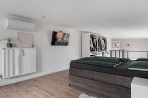 Stilvolle Maisonettewohnung mit Galerie, Panoramafenster und privatem Aufzug – Die vollständige Adresse der Immobilie erhältst du vom Anbieter., 85049 Mitte, Ingolstadt – Vorschaubild 21