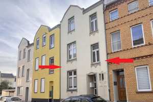 1-2 Familien-Stadthaus mit Altbaucharme in ruhiger Seitenstraße von Endenich – Bonn – Vorschaubild 1