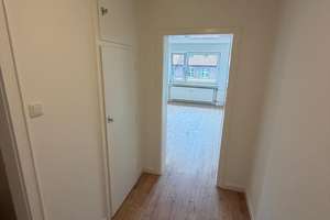 Helle 1-Zimmer-Wohnung mit Balkon in der schönen Südstadt! – Spielhagenstraße 13, 30171 Südstadt, Hannover – Vorschaubild 3