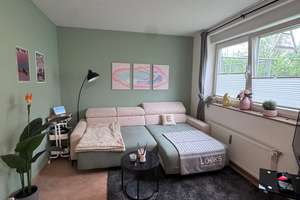 2-Zimmer-Wohnung mit Einbauküche in Düsseldorf-Wersten