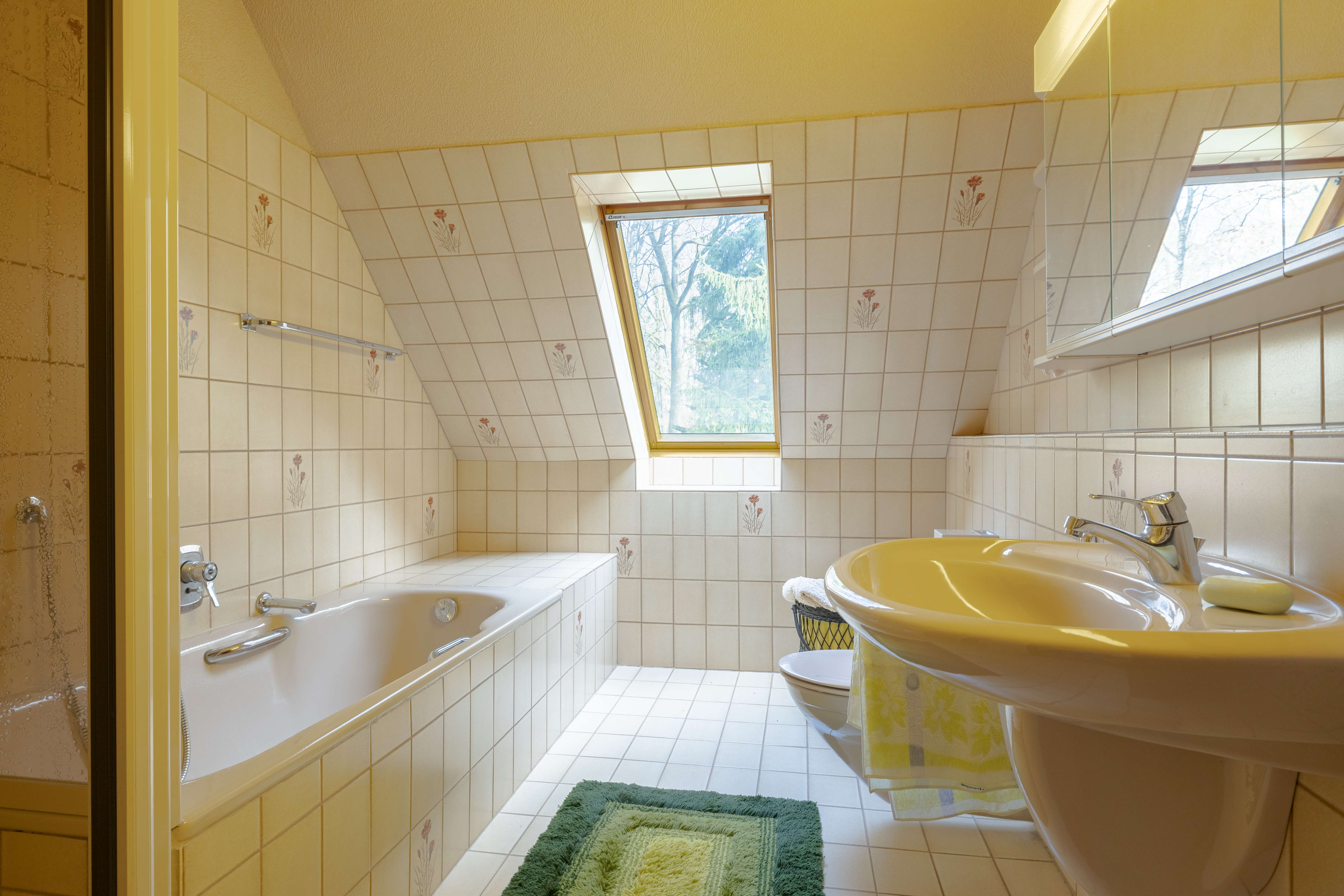 Immobilie in Appel - 1-2 Fam. Landhaus auf großem Grundstück am Wald - Bild 4