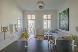 Schöne hochwertig möblierte Altbauwohnung mit Balkon – Bouchéstraße 81, 12435 Alt-Treptow, Berlin – Vorschaubild 1