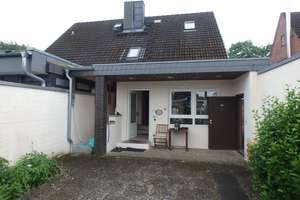 Gut aufgeteilte DHH mit kleiner Werkstatt in guter  Wohnlage – Die vollständige Adresse der Immobilie erhältst du vom Anbieter., 24539 Brachenfeld-Ruthenberg, Neumünster – Vorschaubild 3