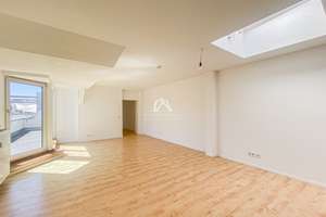 ÜBER DEN DÄCHERN MOABITS! SUPERHELLE DACHGESCHOSSWOHNUNG MIT GROßER TERRASSE&AUFZUG! PROVISIONSFREI! – Alt-Moabit 126, 10557 Moabit, Berlin – Vorschaubild 5