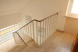 2-Familienhaus mit ausgebautem Dachgeschoss & Option zur Selbstnutzung, ohne Fluglärm! – Die vollständige Adresse der Immobilie erhältst du vom Anbieter., 65239 Hochheim am Main – Vorschaubild 14