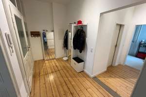 Geschmackvolle 3-Zimmer-Altbauwohnung mit Einbauküche in der Bonner Weststadt – Endenicher Straße 73, 53115 Weststadt, Bonn – Vorschaubild 2