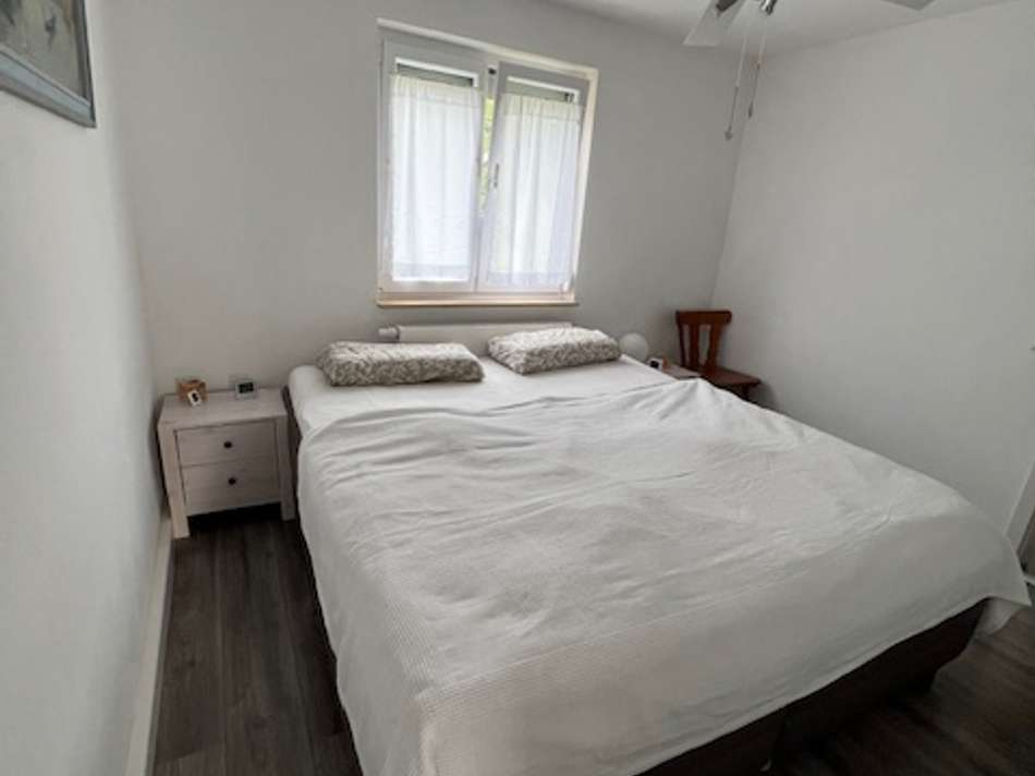 Durchgangszimmer im OG