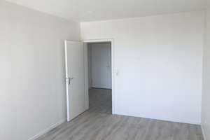 Bemerode, Bindingweg, vermietete 2 Zi-ETW, 62 m², Balkon mit Fernblick,  7. OG, Stellplatz – Bindingweg 1, 30559 Bemerode, Hannover – Vorschaubild 6