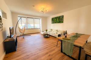 Vollmöblierte Business-Wohnung mit Südbalkon & Arbeitsplatz in zentraler Innenstadtlage – Die vollständige Adresse der Immobilie erhältst du vom Anbieter., 34117 West, Kassel – Vorschaubild 2